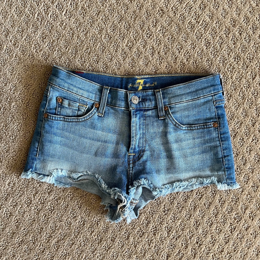 7 For All Mankind Women's Cut Off Short - Size 24